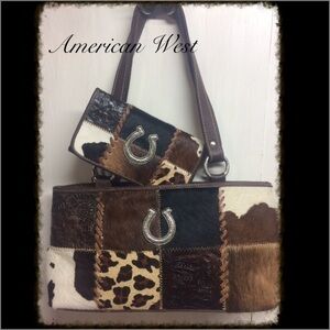 Nwot American West Pocketbook & Wallet